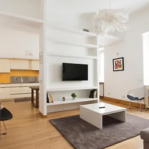 Youhosty - Dei Piatti 3 Apartamento Milán